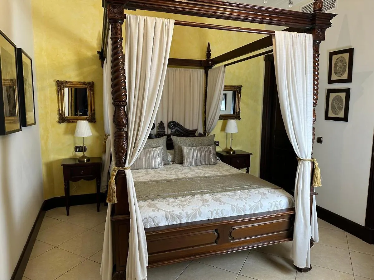 Hotel Boutique Casa Veracruz Estepona Spain